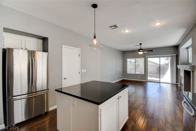 6812 Urania Court, Las Vegas, NV 89131