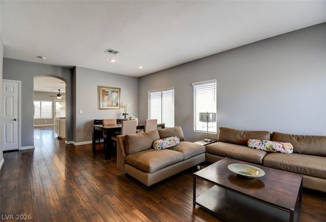 6812 Urania Court, Las Vegas, NV 89131