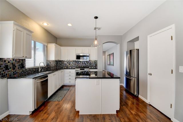 6812 Urania Court, Las Vegas, NV 89131