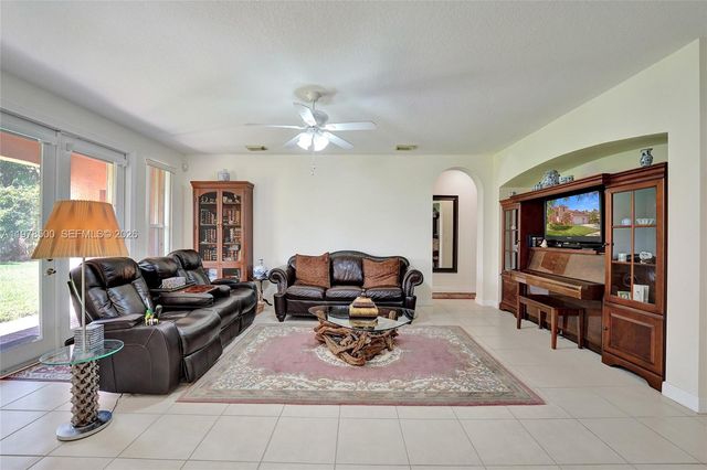 14686 SW 35th Court, Miramar, FL 33027