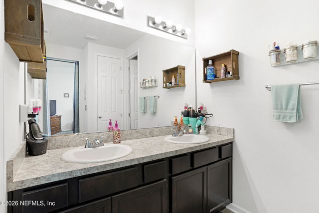 1095 PERSIMMON Drive, Middleburg, FL 32068