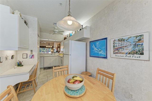 416 LAUREL LAKE DRIVE 202, Venice, FL 34292