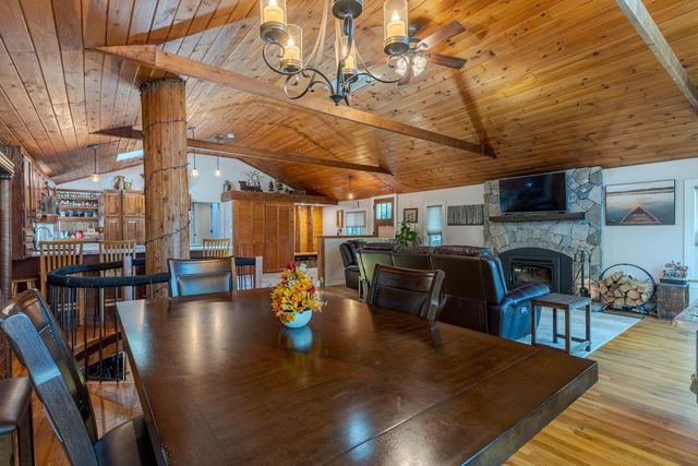 13 Dulcies Point Road, Kingston, NH 03848