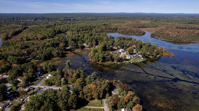 13 Dulcies Point Road, Kingston, NH 03848