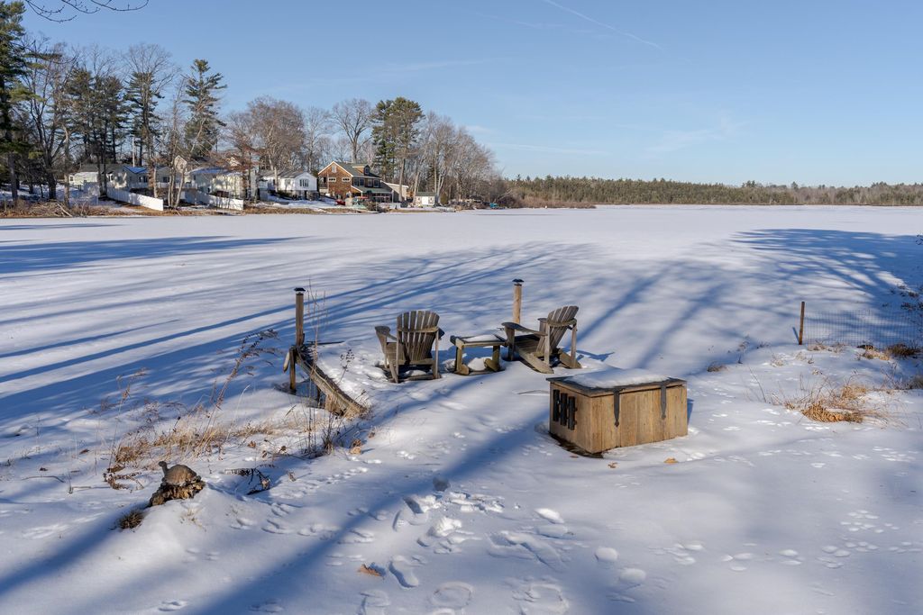 13 Dulcies Point Road, Kingston, NH 03848