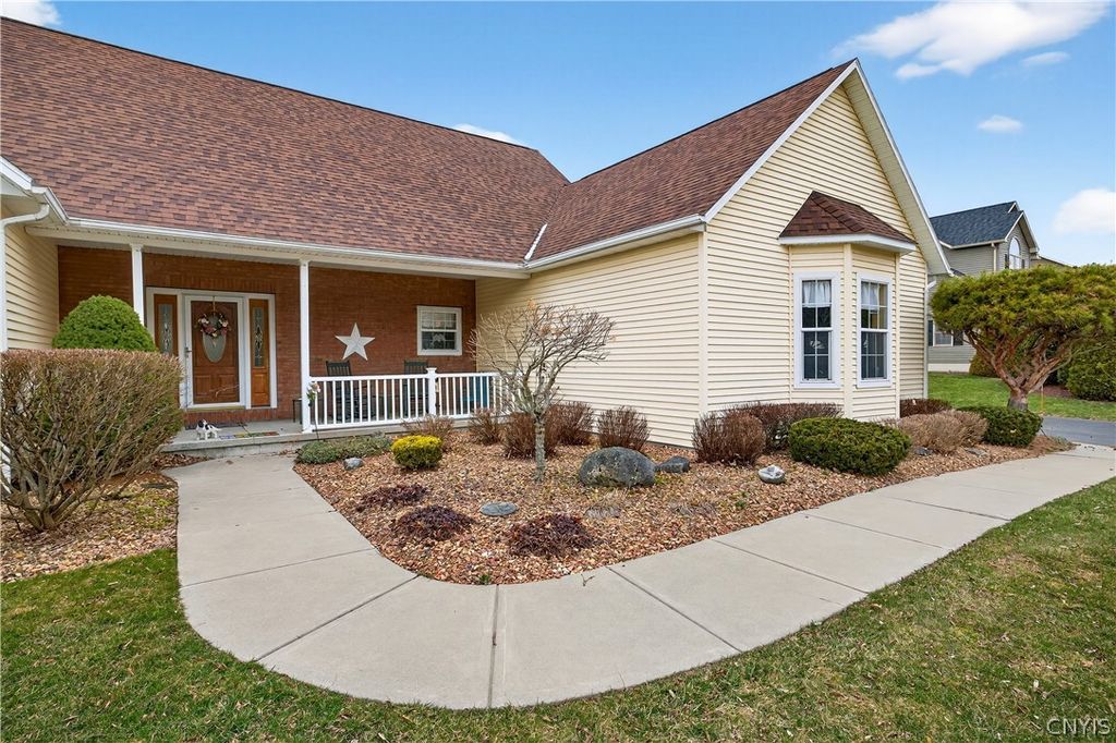 133 Willowbrook Drive, Owasco, NY 13021