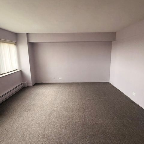 7337 S South Shore Drive 1012, Chicago, IL 60649