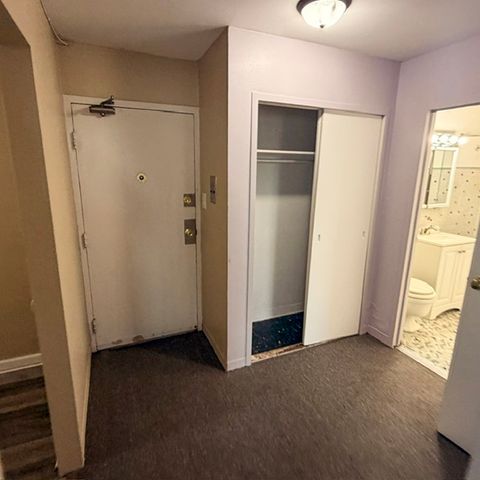 7337 S South Shore Drive 1012, Chicago, IL 60649