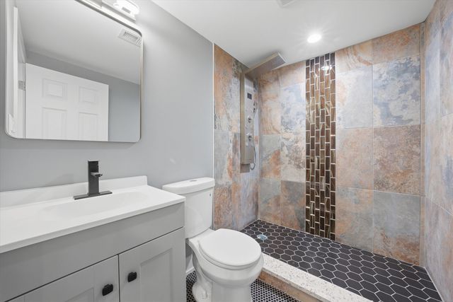 2239 123rd Street, Blue Island, IL 60406