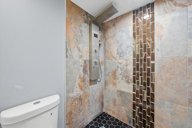 2239 123rd Street, Blue Island, IL 60406