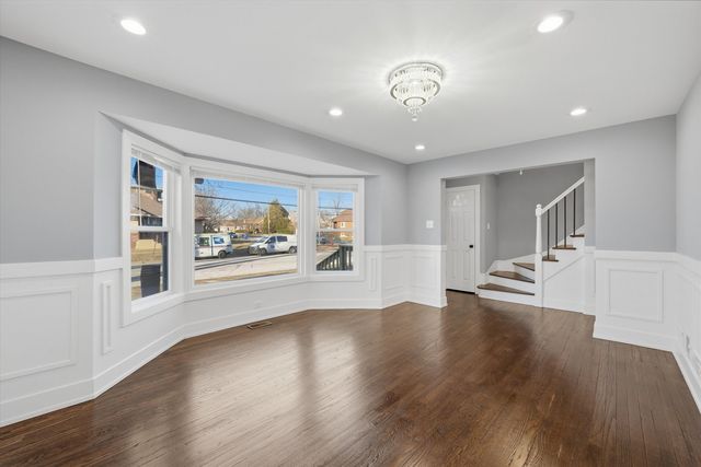 2239 123rd Street, Blue Island, IL 60406