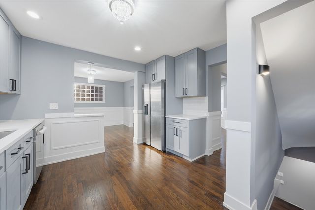 2239 123rd Street, Blue Island, IL 60406