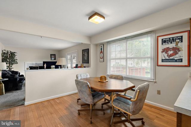 30 LOCHVIEW DR, Bear, DE 19701