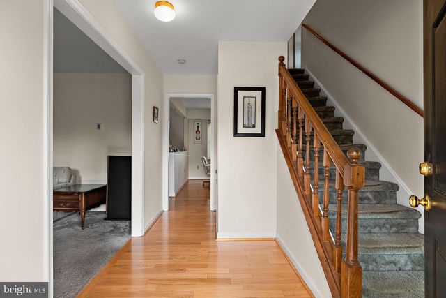 30 LOCHVIEW DR, Bear, DE 19701