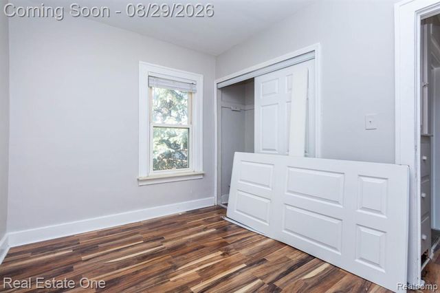 4932 Reuter Street, Dearborn, MI 48126