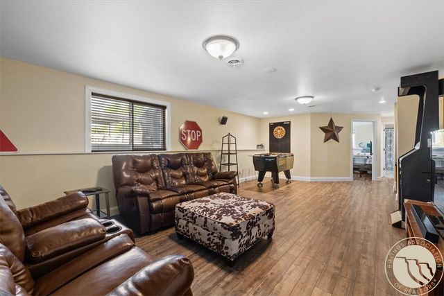 828 Troy Circle, Billings, MT 59105