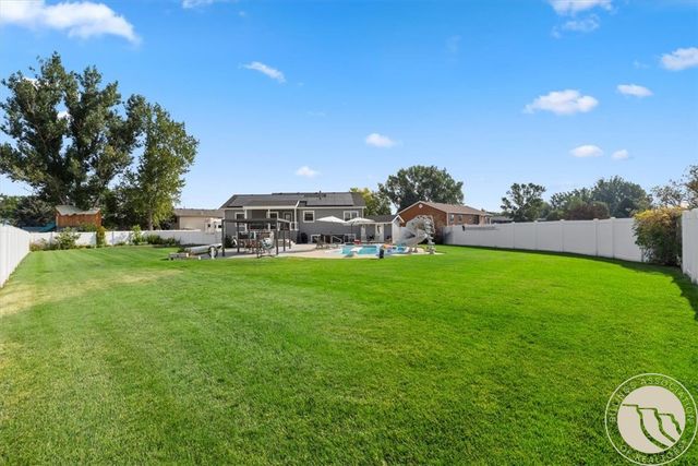 828 Troy Circle, Billings, MT 59105