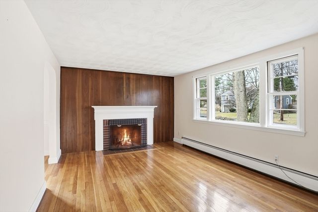 8 Ledgewood Drive, Canton, MA 02021