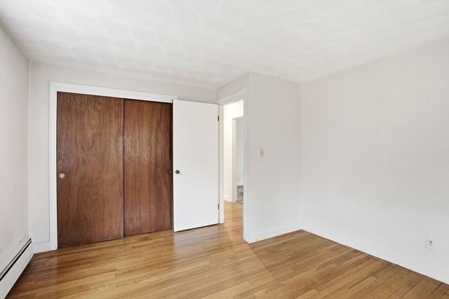 8 Ledgewood Drive, Canton, MA 02021