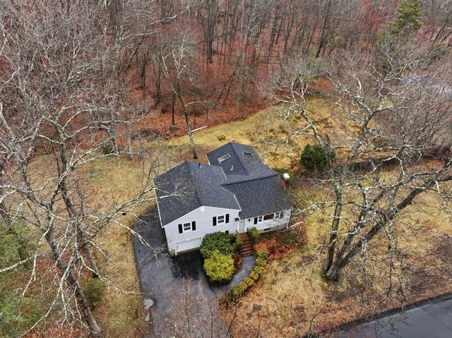 8 Ledgewood Drive, Canton, MA 02021