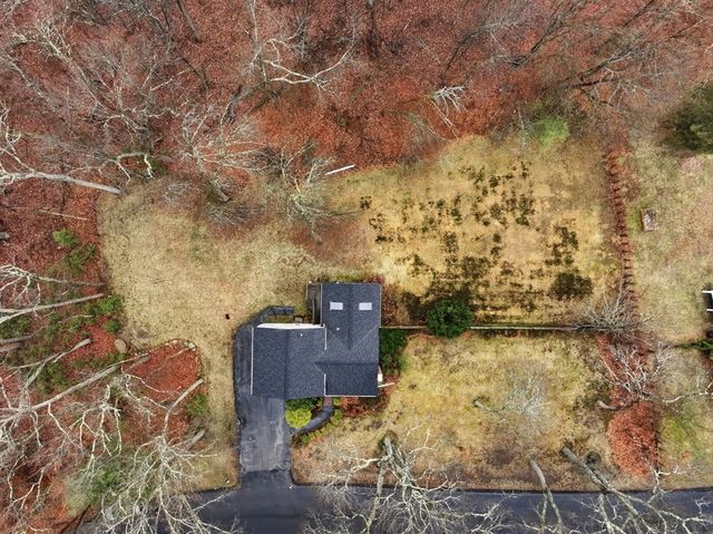 8 Ledgewood Drive, Canton, MA 02021