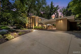 424 Belleview Avenue, Webster Groves, MO 63119