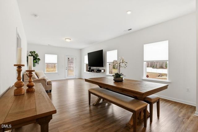 318 Settlers Pointe Drive, Pikeville, NC 27863