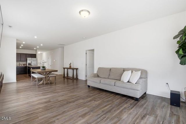 318 Settlers Pointe Drive, Pikeville, NC 27863