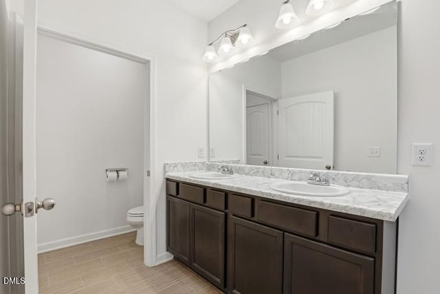 318 Settlers Pointe Drive, Pikeville, NC 27863