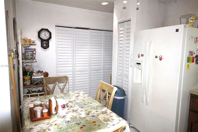 2000 SW 84th Ave, Miami, FL 33155