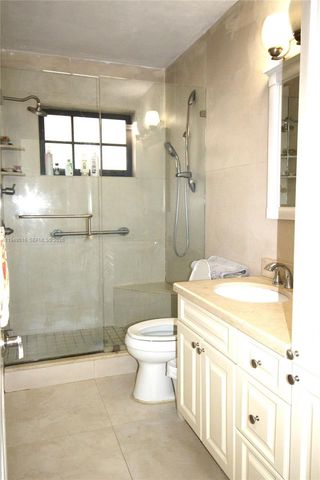 2000 SW 84th Ave, Miami, FL 33155