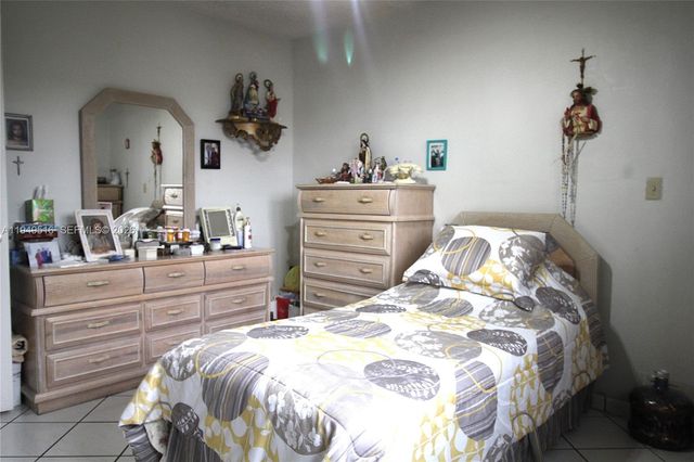 2000 SW 84th Ave, Miami, FL 33155