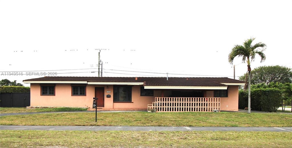 2000 SW 84th Ave, Miami, FL 33155