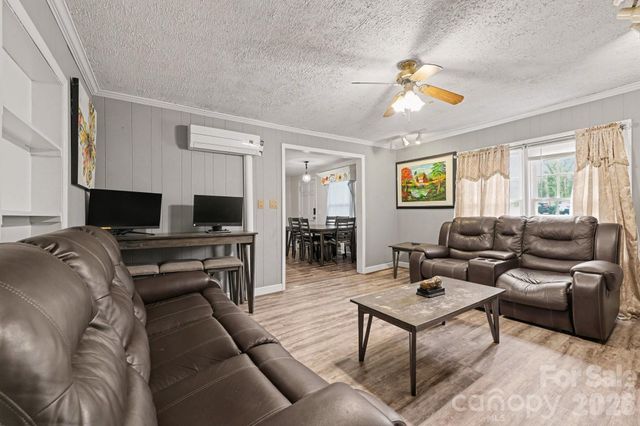 3533 Denton Road, Thomasville, NC 27360