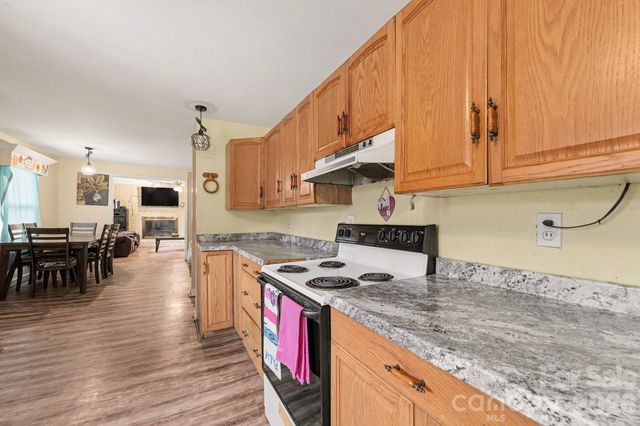 3533 Denton Road, Thomasville, NC 27360