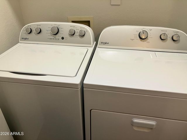 2240 E Aire Libre Avenue, Phoenix, AZ 85022