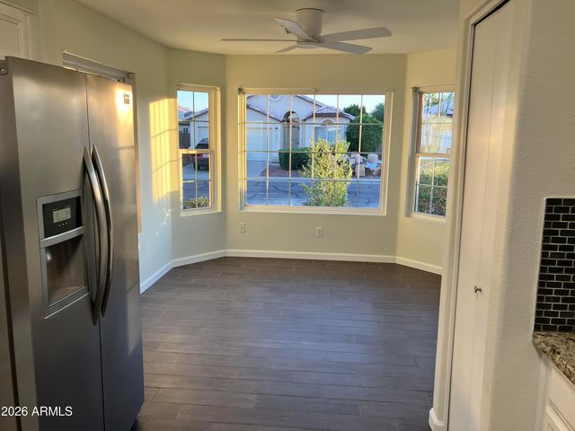 2240 E Aire Libre Avenue, Phoenix, AZ 85022