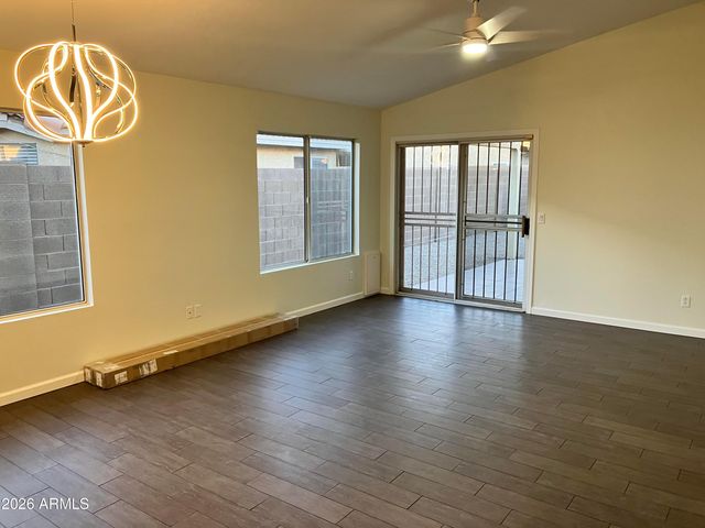 2240 E Aire Libre Avenue, Phoenix, AZ 85022