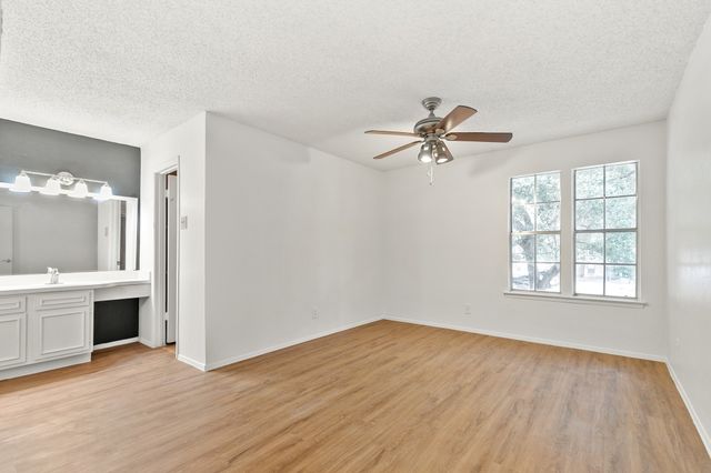 5300 Keller Springs Road 2093, Dallas, TX 75248