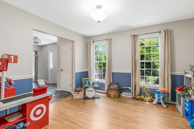 2 Sunset View Rd, Readington Twp., NJ 08822
