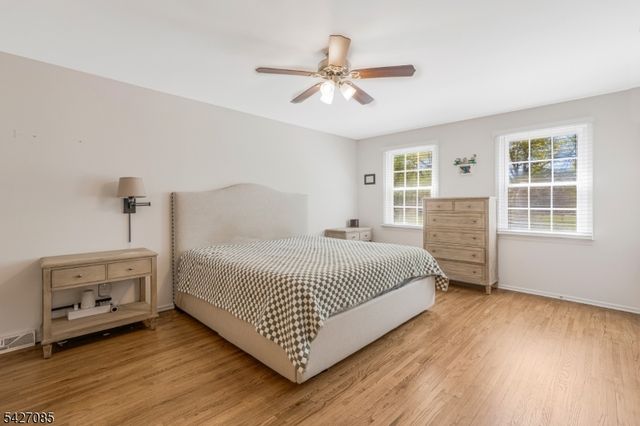 2 Sunset View Rd, Readington Twp., NJ 08822