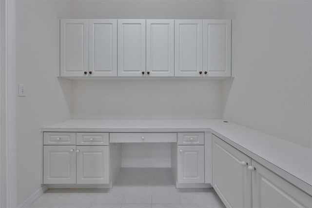 2323 NANTUCKET DRIVE 40, Sun City Center, FL 33573