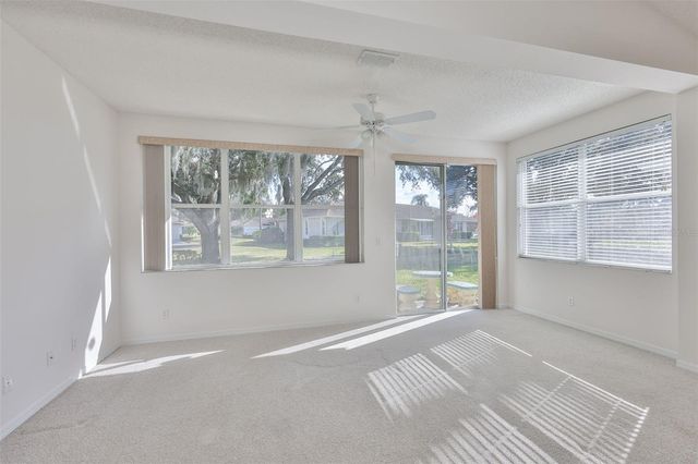 2323 NANTUCKET DRIVE 40, Sun City Center, FL 33573