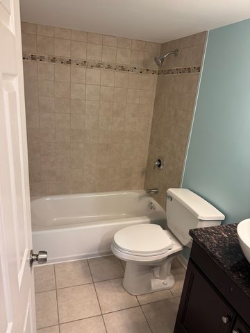 6320 N Kildare Avenue, Chicago, IL 60646