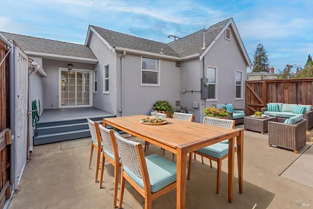 2328 Napa St, Vallejo, CA 94590