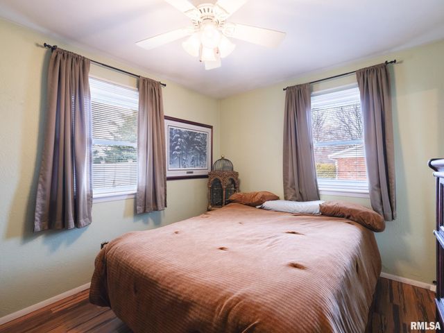 1703 HIGHWOOD Avenue, Pekin, IL 61554