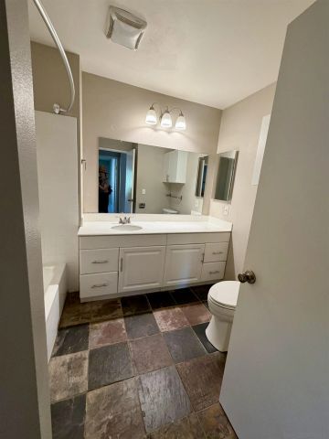 8418 New Salem St 8, San Diego, CA 92126