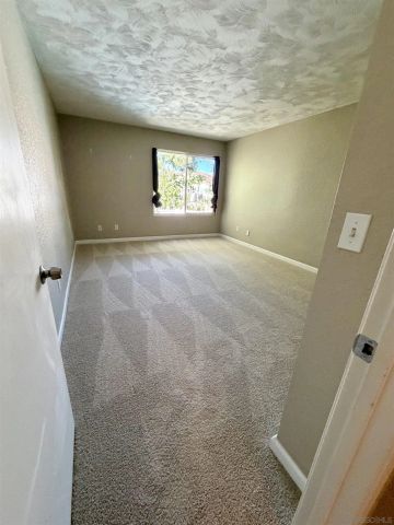 8418 New Salem St 8, San Diego, CA 92126