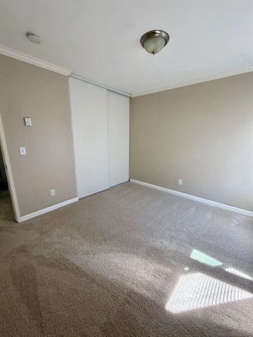8418 New Salem St 8, San Diego, CA 92126