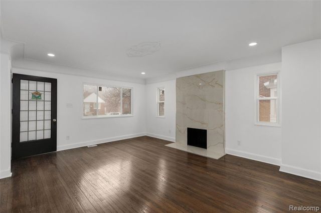 10900 Worden Street, Detroit, MI 48224